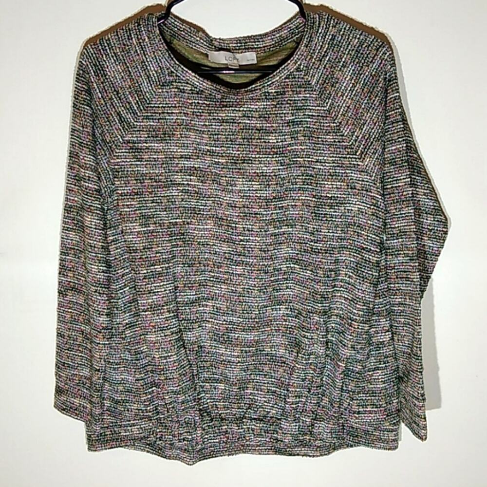 Loft Women's Size M/P  blouse cinched at the waist. Versatile